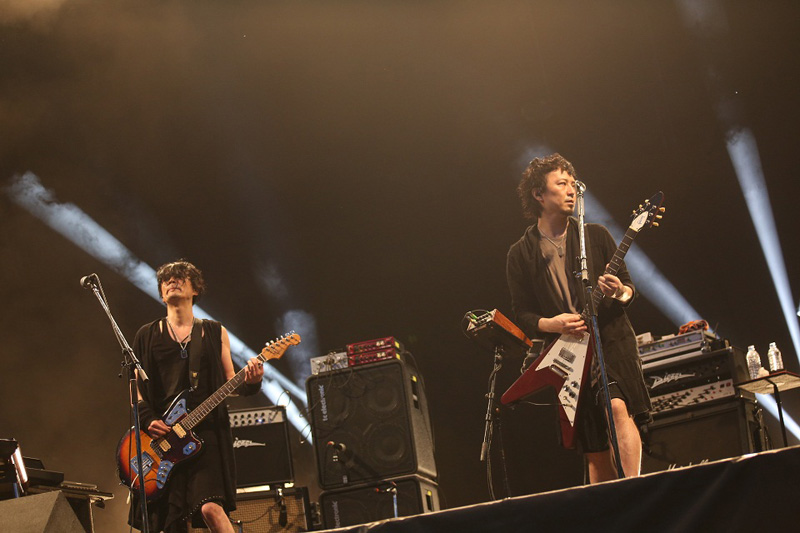 BOOM BOOM SATELLITES、9度目のフジロックで圧巻のパフォーマンス！ニコ生放送も急遽決定サムネイル画像