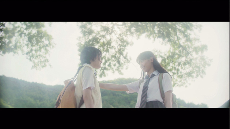 乃木坂46、メンバーたちの“夏合宿”を描いた青春最新MVが公開！サムネイル画像