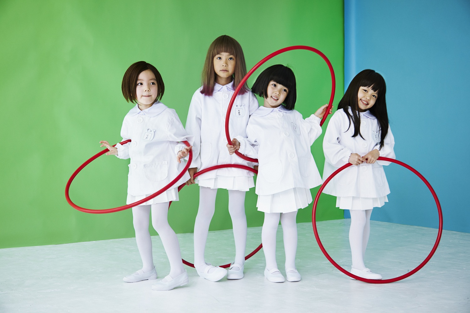 赤い公演がニュービジュアル公開　亀田誠治プロデュース作は史上最速BPMサムネイル画像