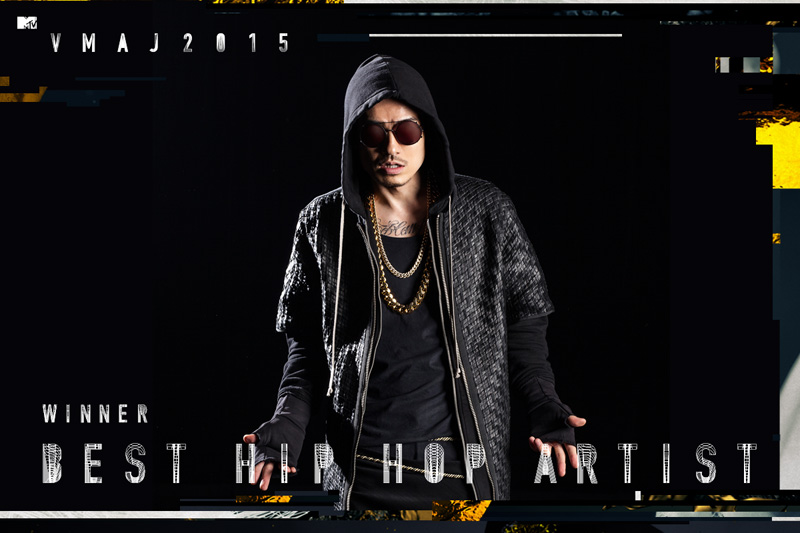 AK-69、「MTV VMAJ 2015」でBEST HIP HOP ARTISTを受賞＆「MTV VMAJ 2015 -THE PARTY!!-」にも出演決定！内村航平選手をはじめ、数多くのアスリートにも支持される彼の“地方馬”精神とは？サムネイル画像