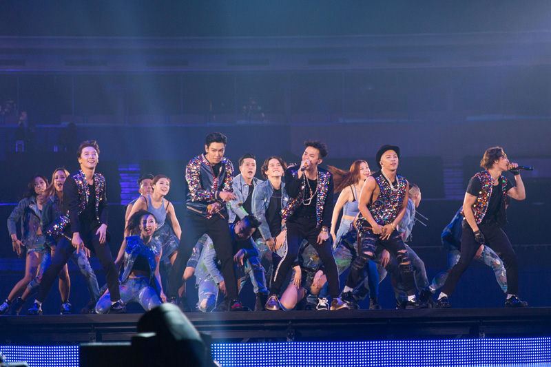 BIGBANG  2年連続5大ドームツアー“ナゴヤドーム”大盛況にて開幕サムネイル画像