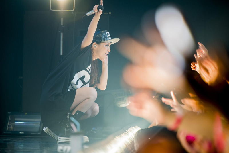 浜崎あゆみ、12年ぶりとなるファンクラブツアー「TA LIMITED LIVE TOUR」がZepp Diver Cityで開幕サムネイル画像