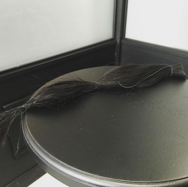 柴咲コウ、髪の毛の寄付を公表。金髪ショートカット姿が話題にサムネイル画像