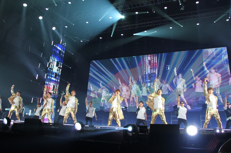 2PM ARENA TOUR 2015 “2PM OF 2PM”札幌で大団円！全国6都市14公演15万人が大熱狂サムネイル画像