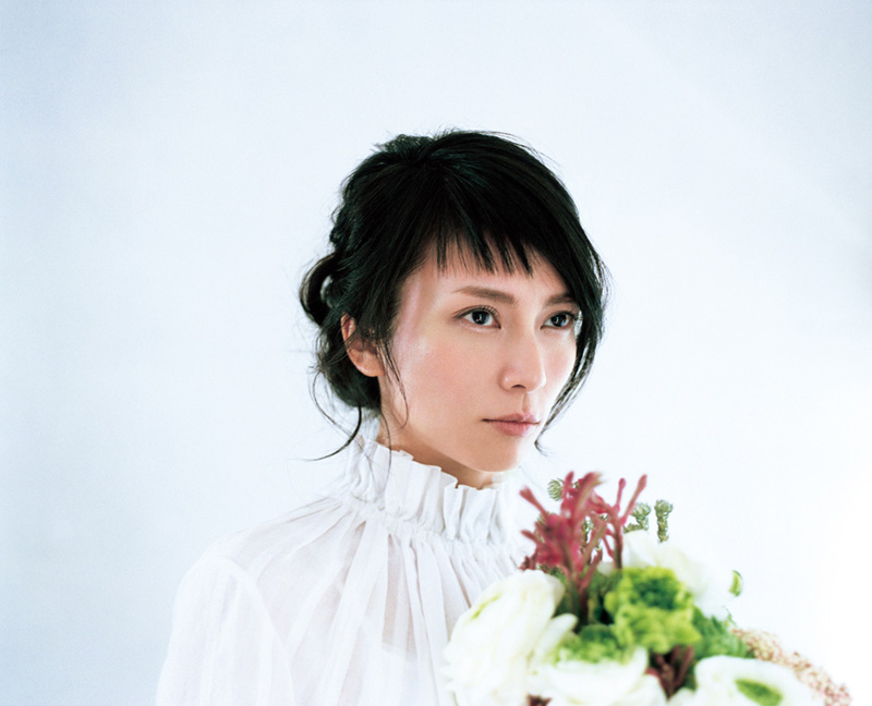 柴咲コウの“うた”で魅せる。初のカバーアルバム「こううたう」が6月17日発売決定サムネイル画像