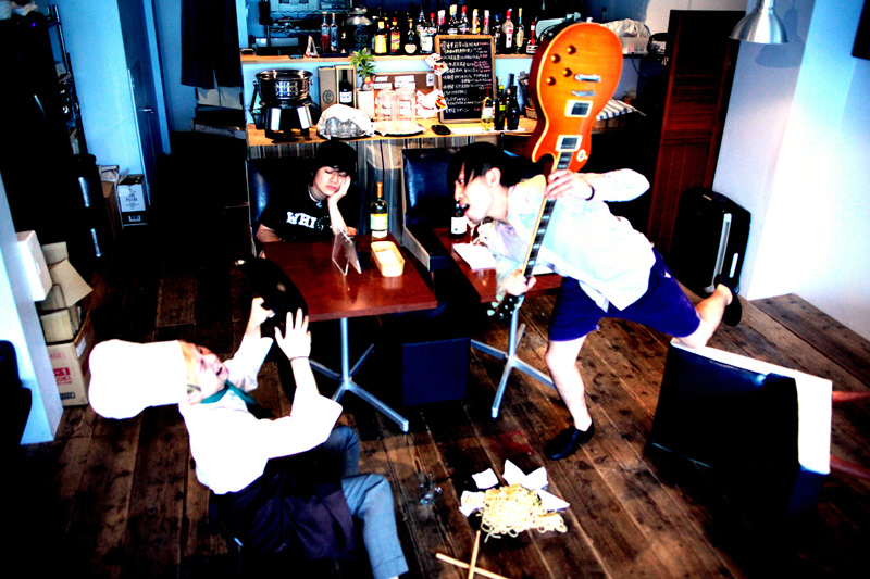 福岡発！3ピースロックバンド「空創ワルツ」が無料音源CDを配布サムネイル画像