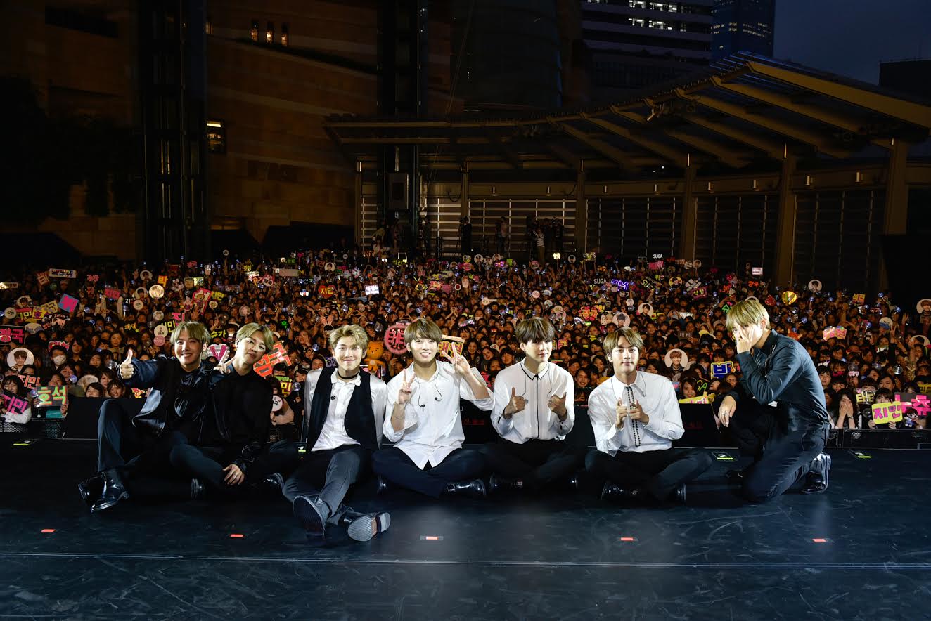 大注目の防弾少年団(BTS)の新曲がランキング1位を獲得。MVは早くも再生300万回突破サムネイル画像!