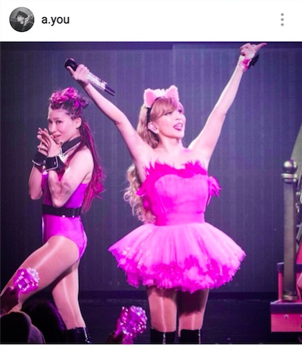 浜崎あゆみ、ピンク猫耳＆舌ペロのステージ衣装写真公開で「お姫様なの？」「猫耳あゆ最強に可愛い」