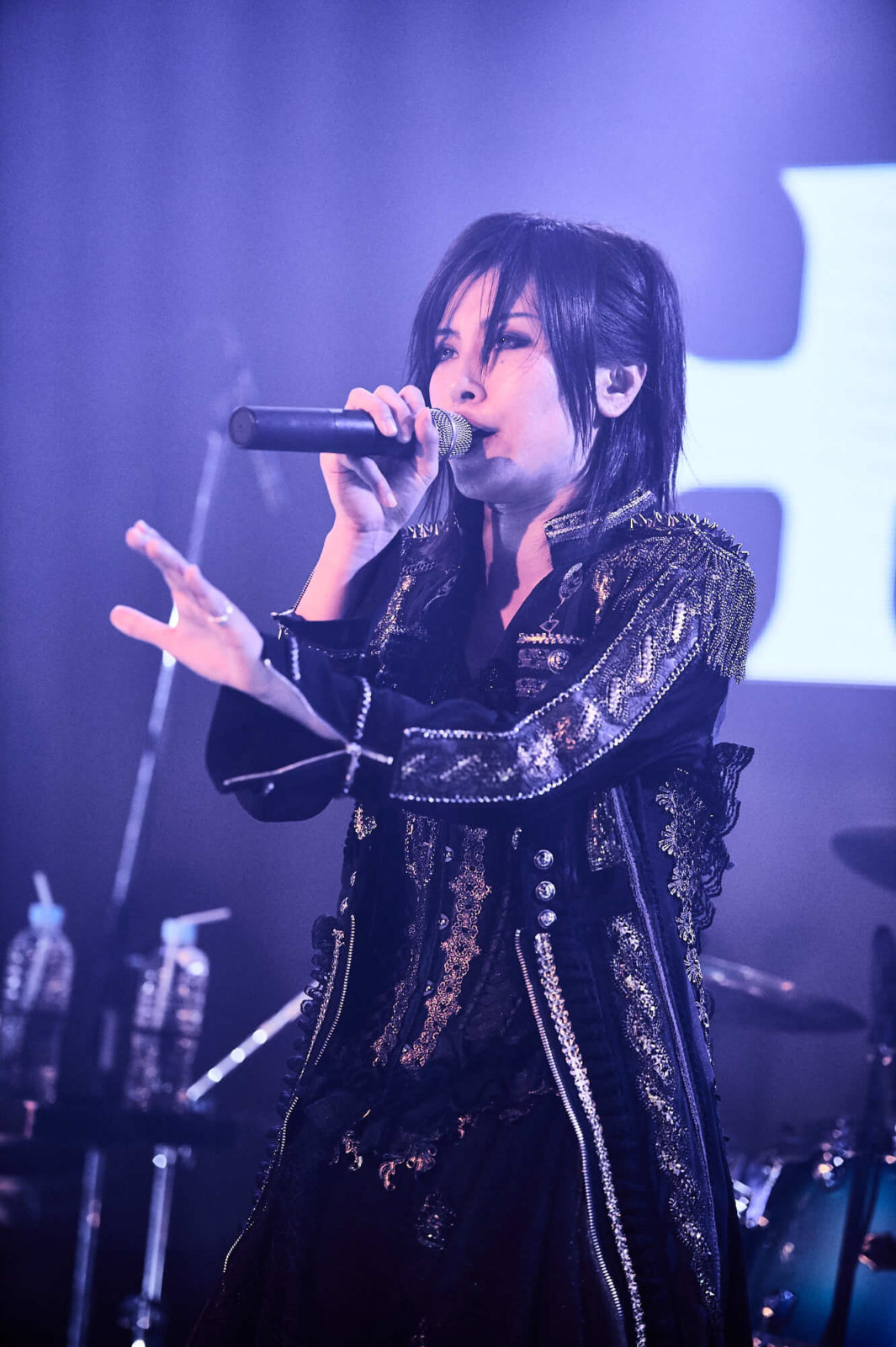 イケメン女子モデル・AKIRAとロックヴァイオリニスト・Ayasaの異色ロックユニット『＋A（プラスエー）』がお披露目ライブでファンを魅了