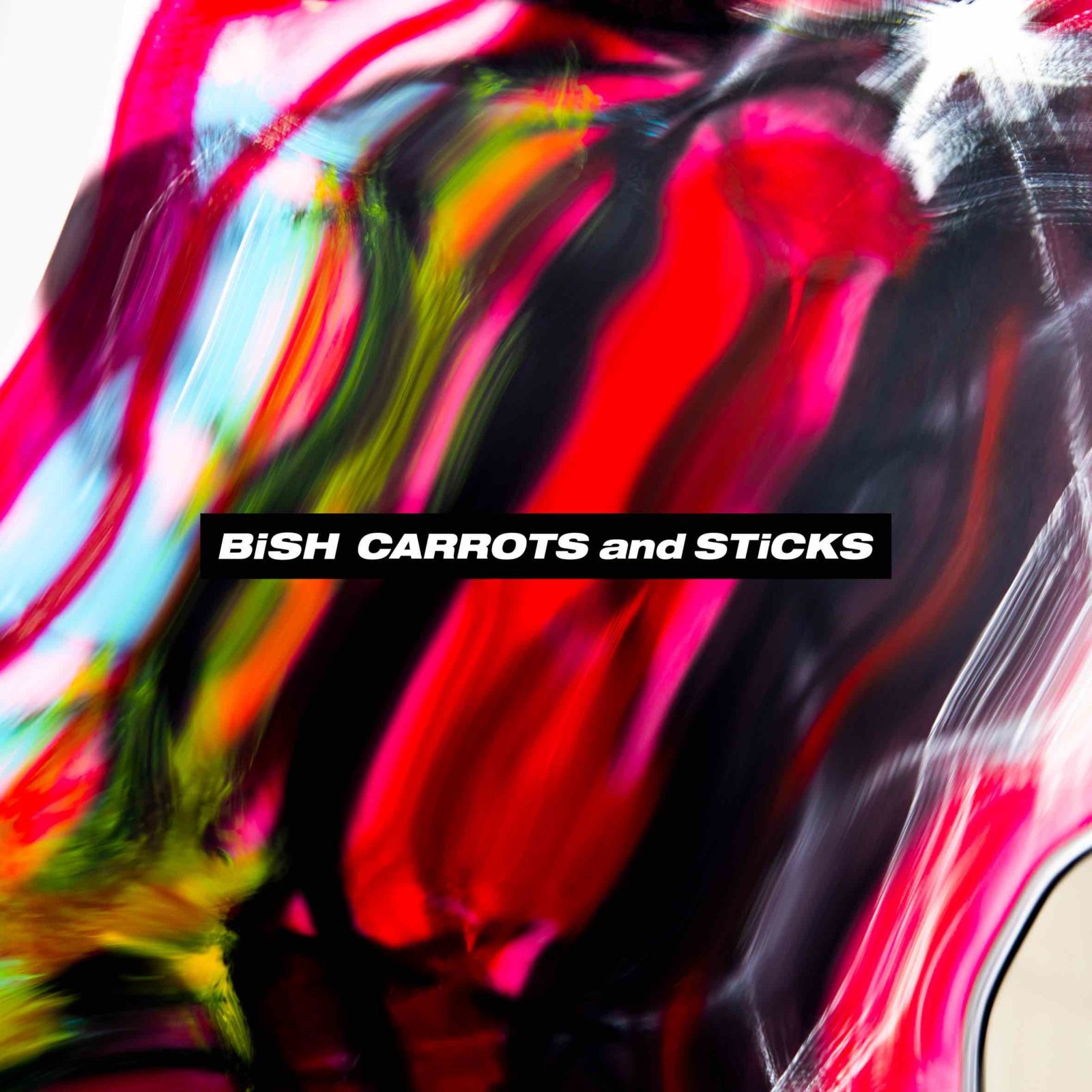BiSH、メジャー3rdアルバム「CARROTS and STiCKS」より「MORE THAN LiKE」MVフル公開サムネイル画像!