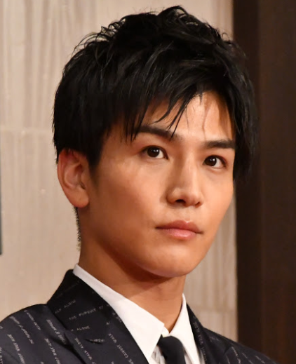 三代目JSB岩田剛典、グループ内での“ストレス”をを明かす「いい体の