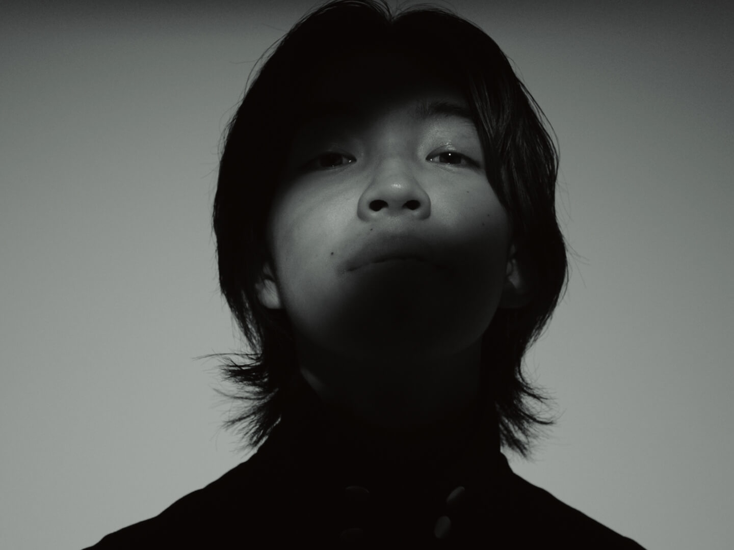 16歳のアーティスト“YOSHI”、2本のミュージックビデオの公開が決定サムネイル画像!