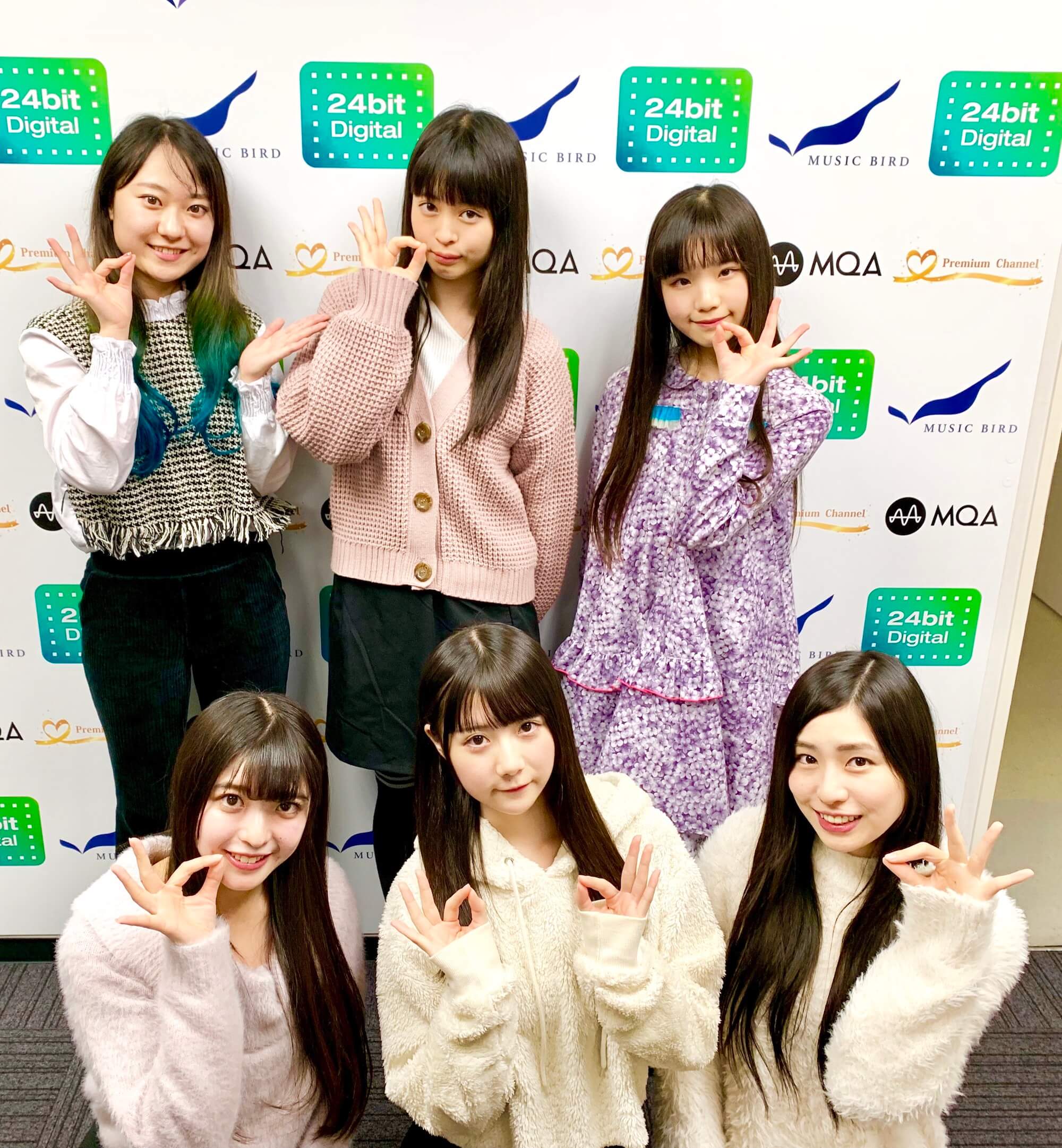 1万人の中から選ばれた正統派美少女アイドルグループ スリジエ Cersier 年大きく開花させます インタビュー E Talentbank Co Ltd