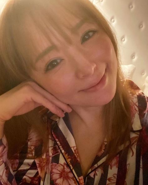 浜崎あゆみ、お風呂上がりの“パジャマSHOT”に反響「お顔優しくなった」「可愛すぎ」サムネイル画像!