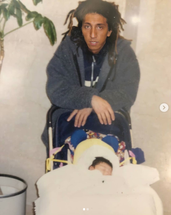 DJ KOO「20年前はこんなお父さん」赤ちゃんとの2SHOTに「若い！！」「ファンキーなパパ」サムネイル画像!