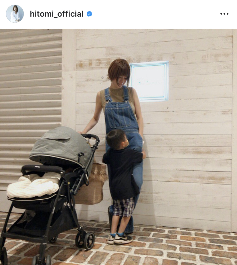 第4子出産のhitomi、“心が狭くなってる”日常の疲れを吐露＆息子との写真公開「頑張らなきゃ…」サムネイル画像!